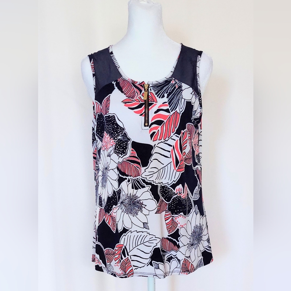 SJS Scoop Neck Sleeveless Top Blue White Floral Size Medium